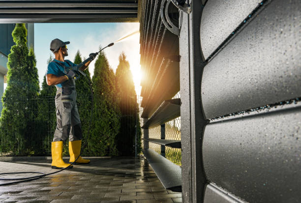 Gibsonton, FL Pressure Washing Services Company
