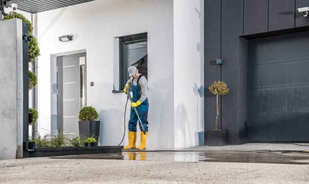 Best Sign and Awning Cleaning  in Gibsonton, FL